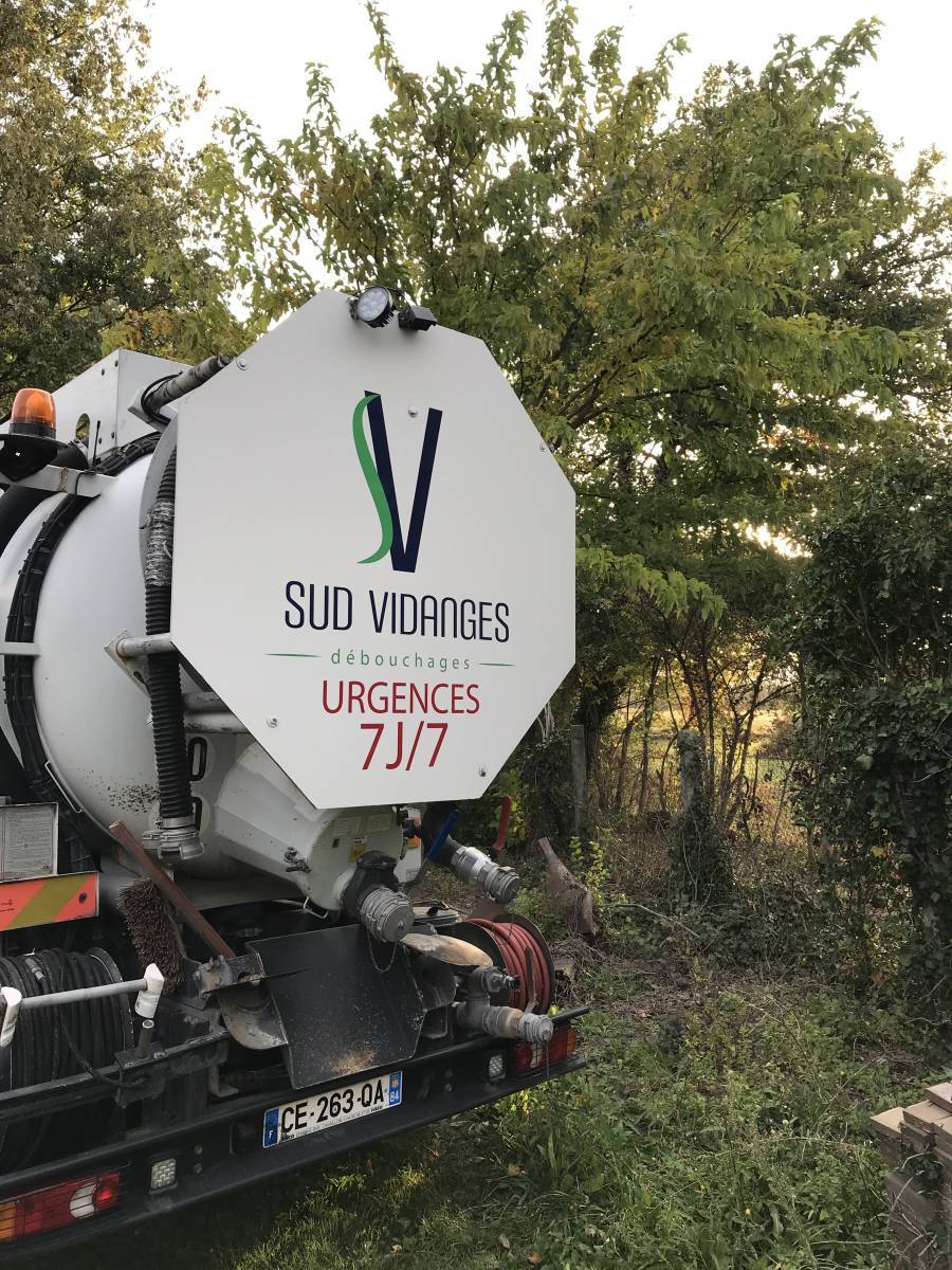 Curage préventif de canalisations à Saint Rémy de Provence dans le 13